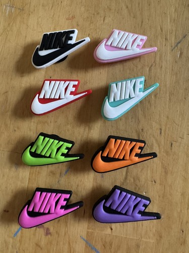 Charms nike swoosh croc - nike,